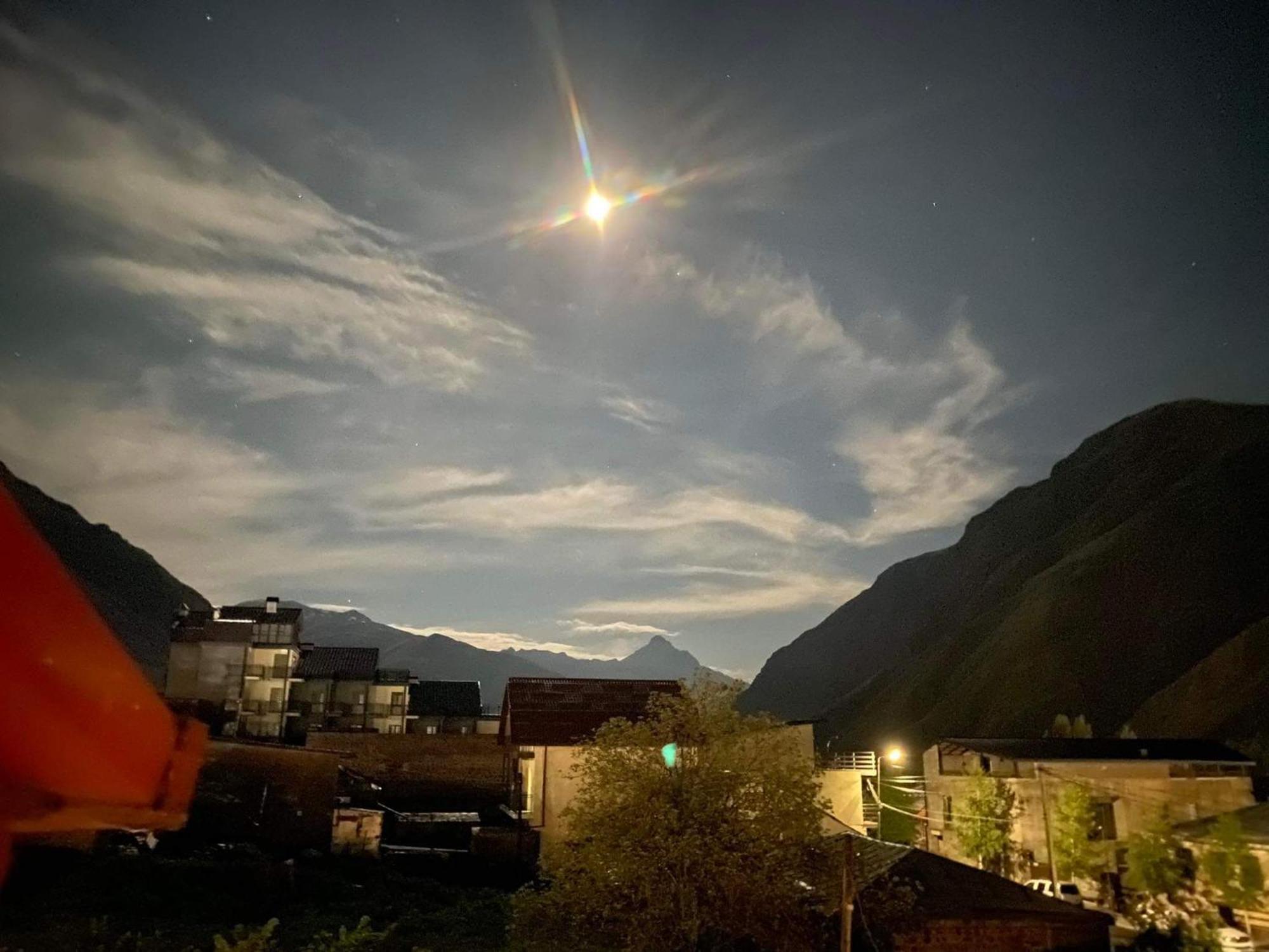 Готель Four Season In Kazbegi Номер фото